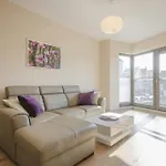 Apartahotel Modern In With Pool And Gym By Renters 3*