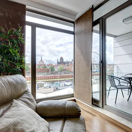 Apartment Modern Dom & House In With Pool And Gym *