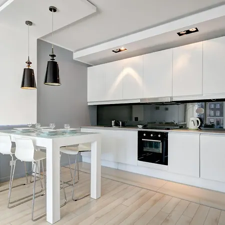 公寓式酒店 Modern Dom & House In With Pool And Gym 格但斯克