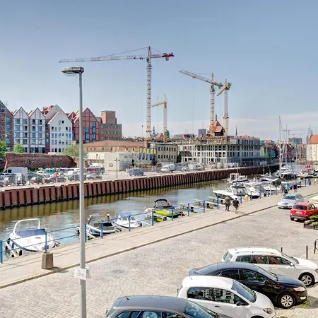 公寓式酒店 Modern Dom & House In With Pool And Gym