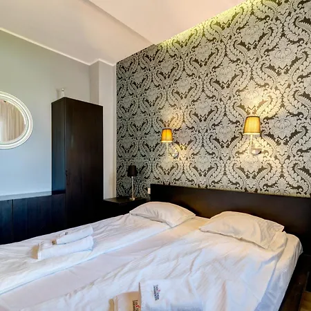 Lejlighedshotel Modern Dom & House In With Pool And Gym