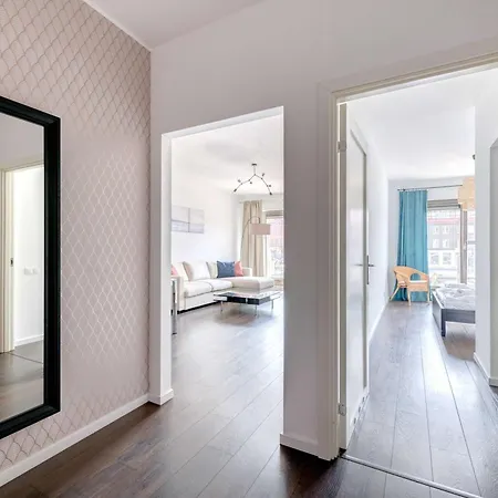 Modern Dom & House In With Pool And Gym Gdansk