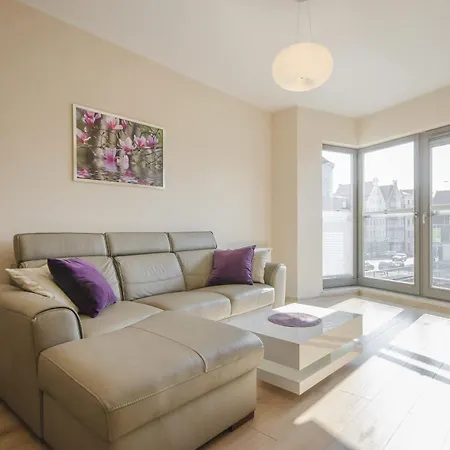 Lejlighedshotel Modern Dom & House In With Pool And Gym 3*