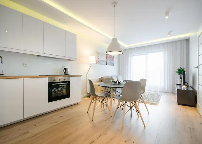 Modern Dom & House In With Pool And Gym