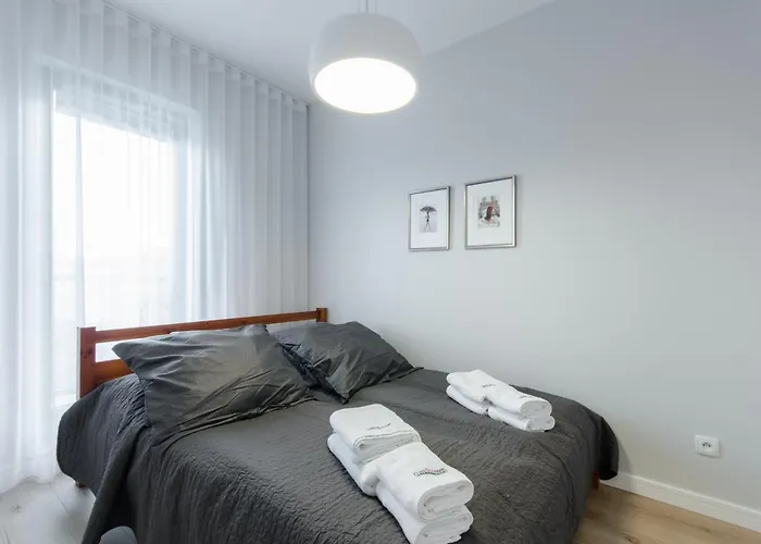 公寓式酒店 Modern In With Pool And Gym By Renters 3*