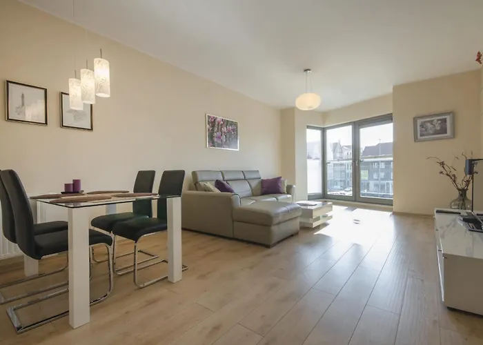 Modern Dom & House In With Pool And Gym Gdaňsk