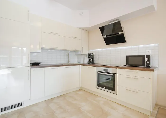 Modern Dom & House In With Pool And Gym 3*