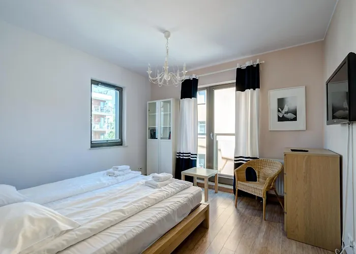 Aparthotel Modern Dom & House In With Pool And Gym 3*