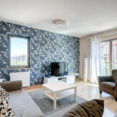 Modern Dom & House In With Pool And Gym Aparthotel 3*